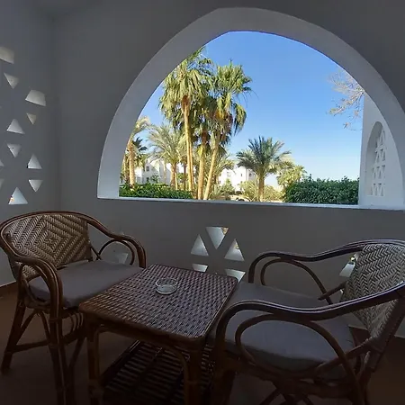 Private One Bedroom Domina Coral Bay