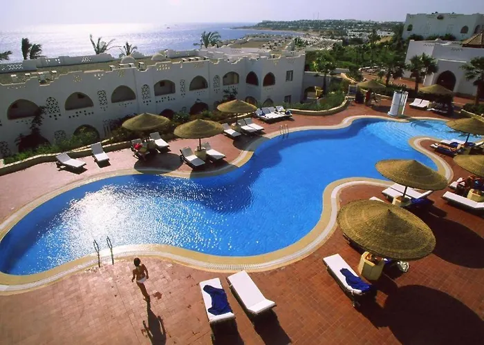 Private One Bedroom Domina Coral Bay Apart Otel