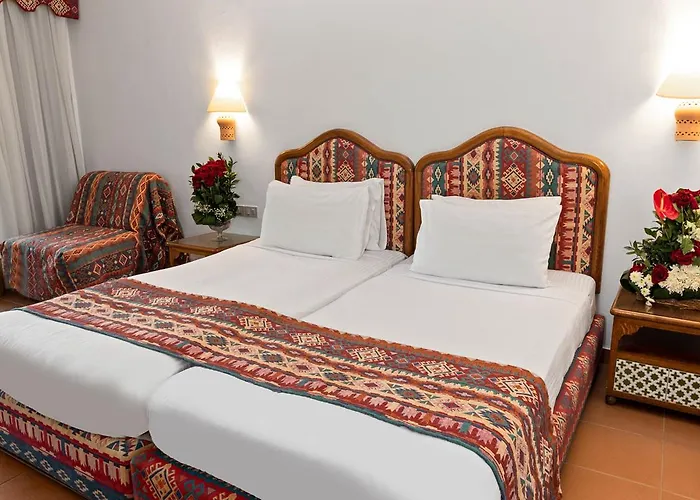 Private One Bedroom Domina Coral Bay 4*