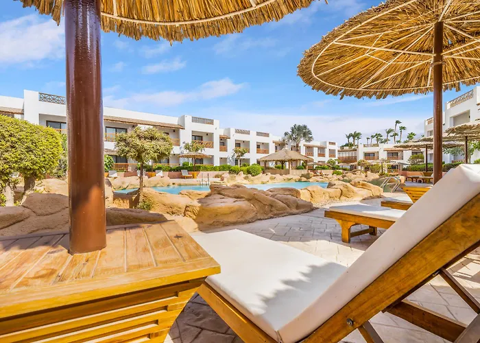 Private One Bedroom Domina Coral Bay
